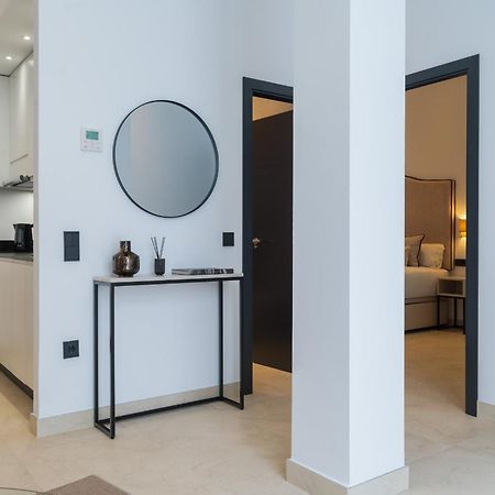 New Design Apartment - Private Patio - Gallos 2 إشبيلية المظهر الخارجي الصورة