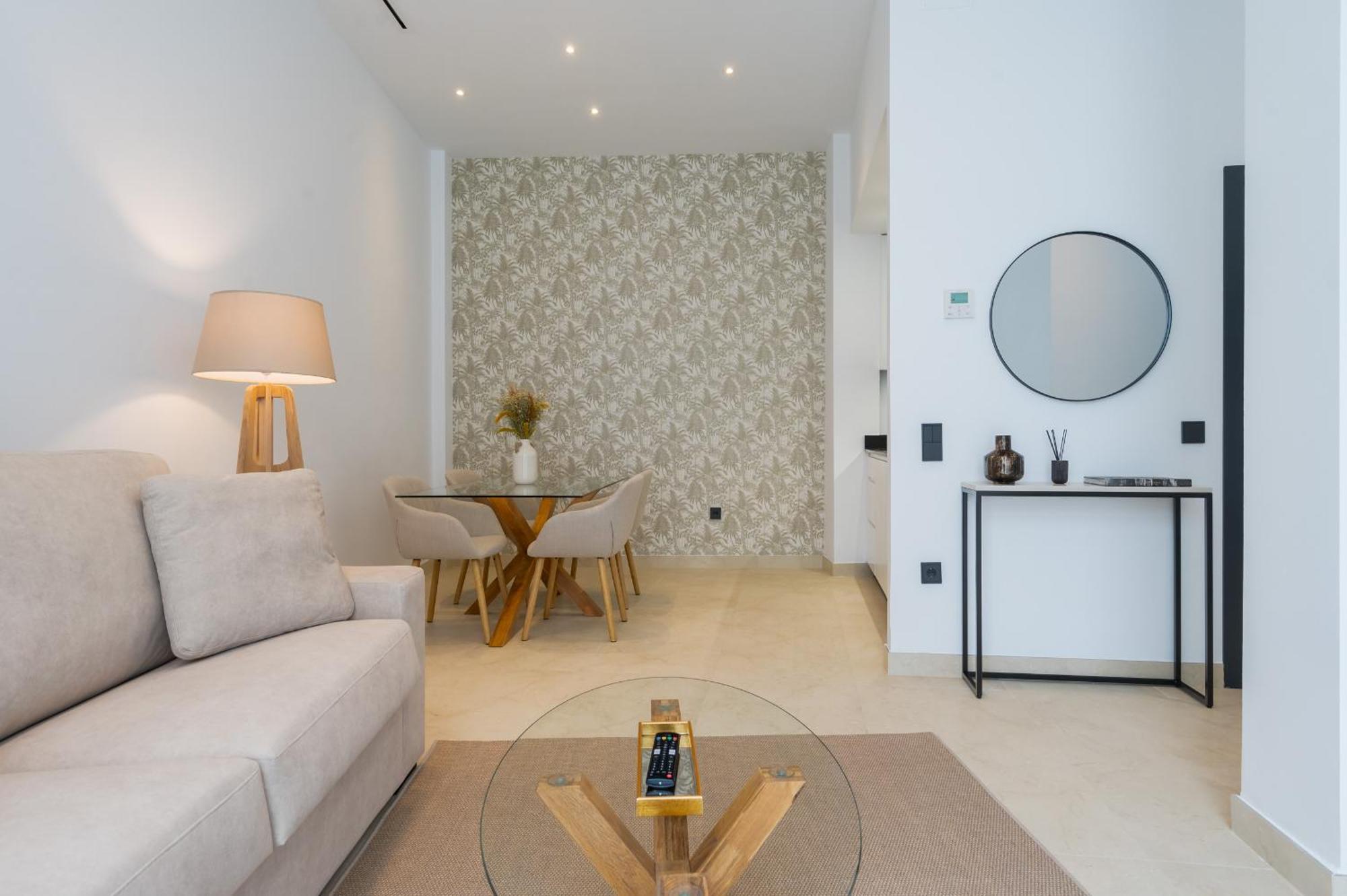 New Design Apartment - Private Patio - Gallos 2 إشبيلية المظهر الخارجي الصورة