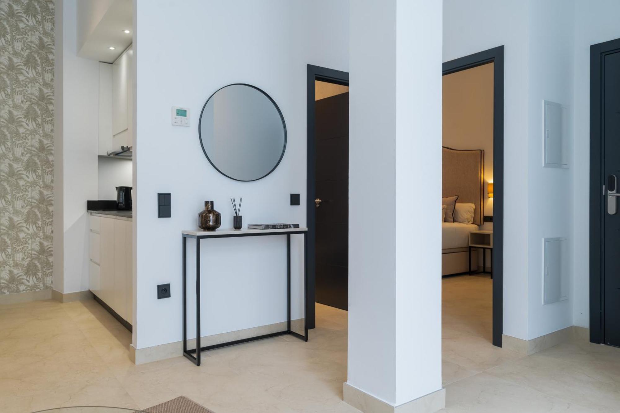 New Design Apartment - Private Patio - Gallos 2 إشبيلية المظهر الخارجي الصورة